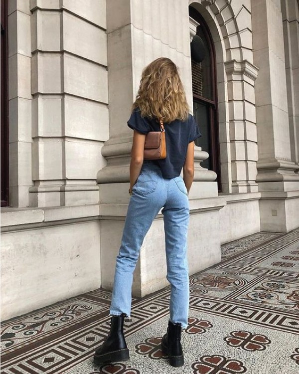 The Jeans Trends We're Taking Note of in 2020 - Straight Leg Jeans