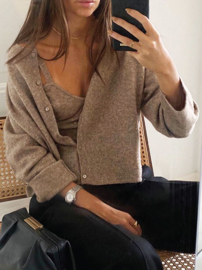 Knitwear Trends To Keep Cozy This Winter. Brown cardigan with matching crop-top.