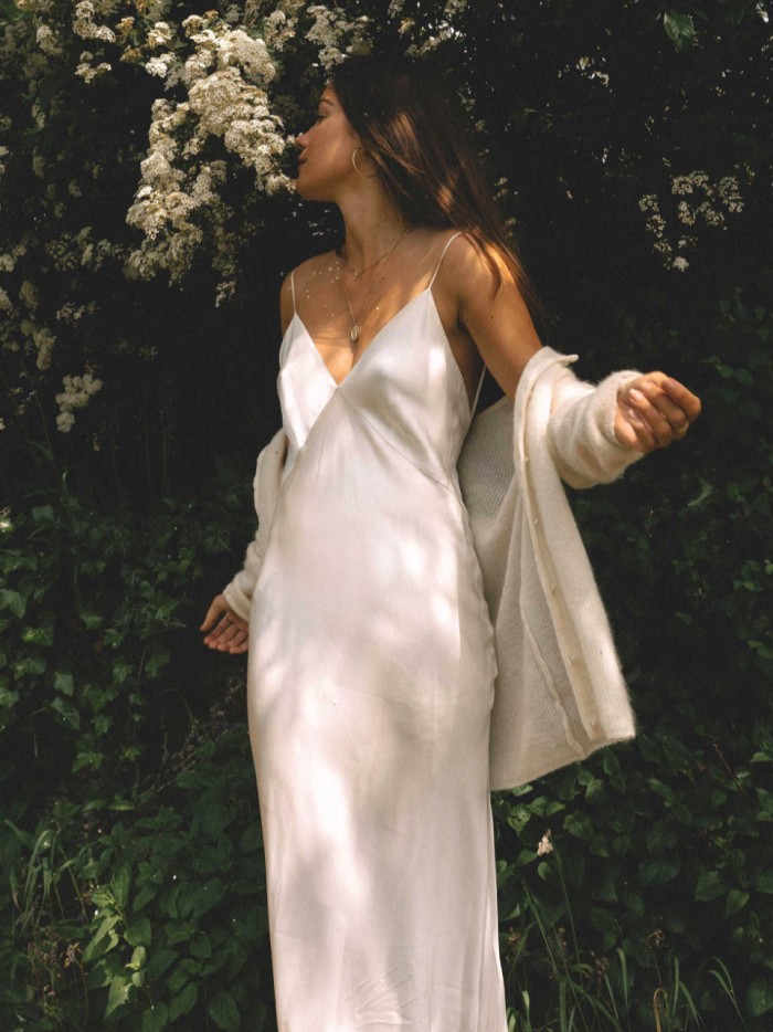 Dress Trends That French Women Are Bringing Back. Slip dress in white.