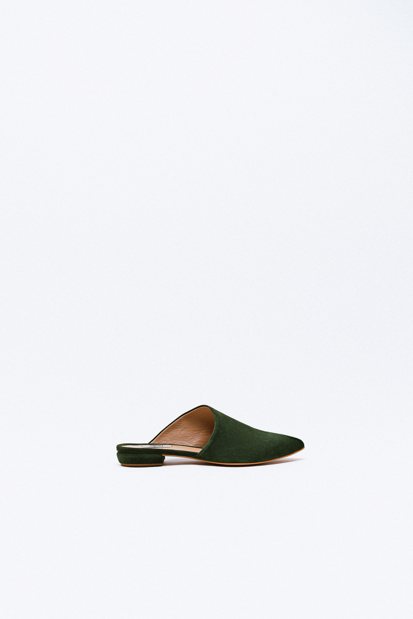 Dark green flat pointed mule, product specifications.